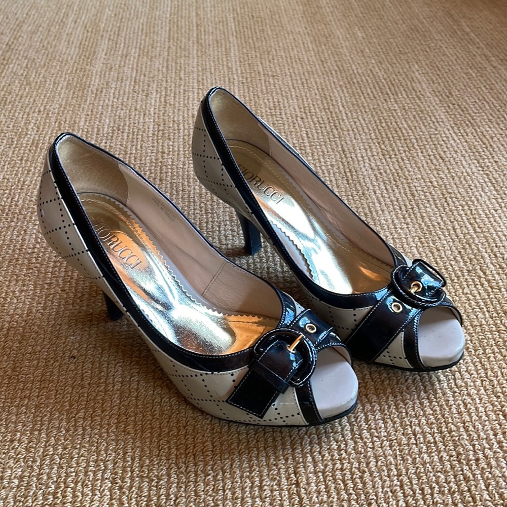 Fiorucci pumps
